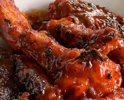 Vidalia Onion and Sriracha-Glazed Nashville Hot Wings