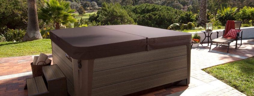 How Do You Know It's Time to Replace Your Hot Tub Cover