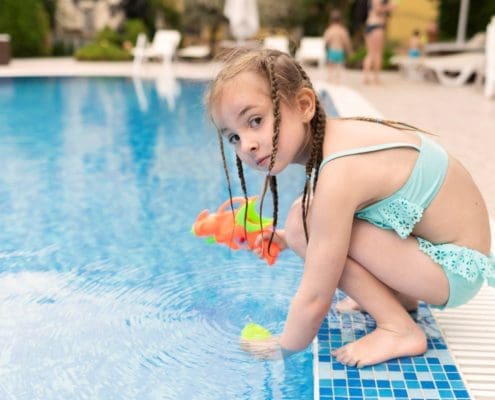 5 Reasons to Use Borates in Your Swimming Pool